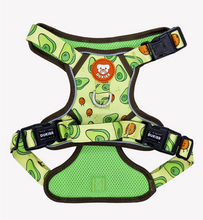 Cargar imagen en el visor de la galería, Arnes Trail para perro resistente-Arnes ajustable para perros grandes-Seguridad nocturna con ribete reflectante-Asa de agarre para control de perro-comprar arnes