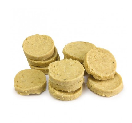 Chips de Bacalao Snack Natural Delicioso y saludable premio para perros y gatos, elaborado con bacalao de alta calidad. Snack Natural de Bacalao para Mascotas. Chips crujientes que satisfacen el paladar de tus compañeros